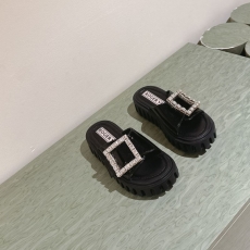 Roger Vivier Sandals